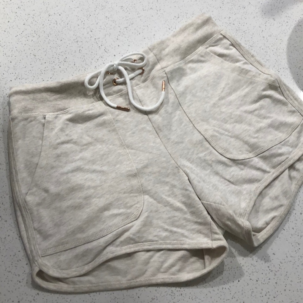 Brand new nanette lepore short